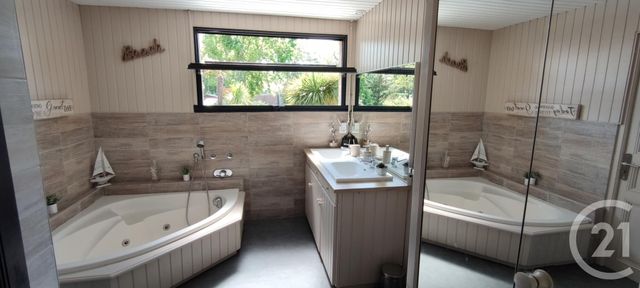 maison à vendre - 10 pièces - 200.0 m2 - COIMERES - 33 - AQUITAINE - Century 21 Lgi Immo maison à vendre - 10 pièces - 200.0 m2 - COIMERES - 33 - AQUITAINE - Century 21 Lgi Immo