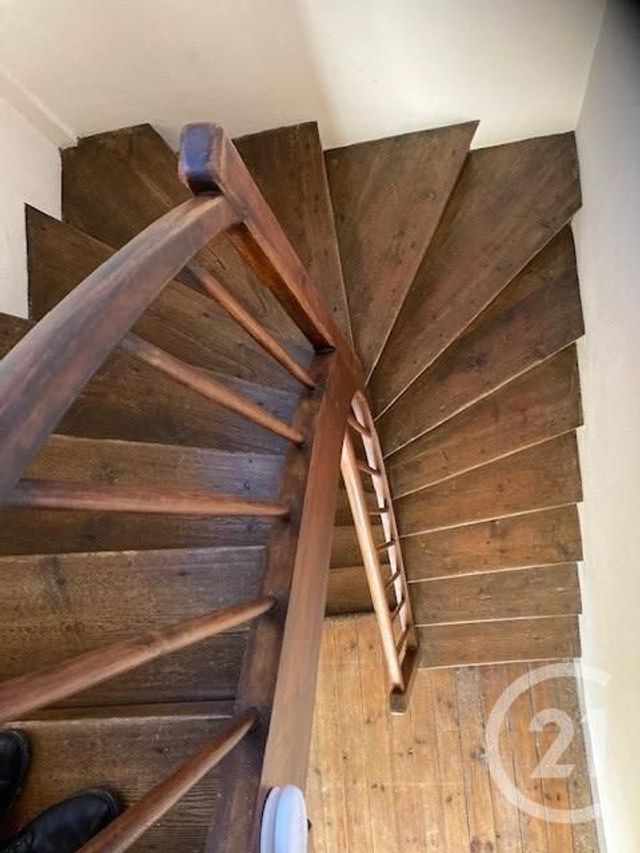 Appartement T3 à louer - 4 pièces - 92.75 m2 - LA REOLE - 33 - AQUITAINE - Century 21 Lgi Immo Appartement T3 à louer - 4 pièces - 92.75 m2 - LA REOLE - 33 - AQUITAINE - Century 21 Lgi Immo