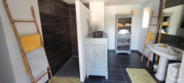 Afficher la photo en grand maison à vendre - 8 pièces - 243.18 m2 - CUDOS - 33 - AQUITAINE - Century 21 Lgi Immo