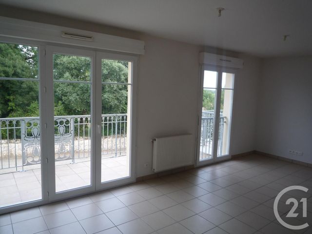 Afficher la photo en grand Appartement F2 à louer - 2 pièces - 41.68 m2 - GIRONDE SUR DROPT - 33 - AQUITAINE - Century 21 Lgi Immo
