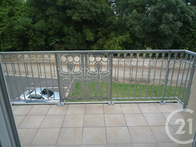 Afficher la photo en grand Appartement F2 à louer - 2 pièces - 41.68 m2 - GIRONDE SUR DROPT - 33 - AQUITAINE - Century 21 Lgi Immo