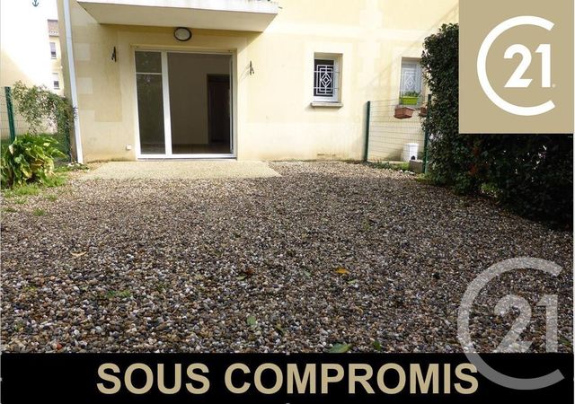 Afficher la photo en grand Appartement F2 à vendre - 2 pièces - 37.54 m2 - GIRONDE SUR DROPT - 33 - AQUITAINE - Century 21 Lgi Immo