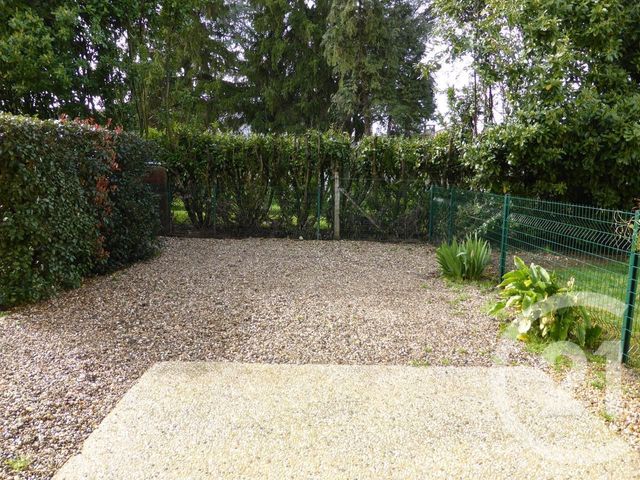 Afficher la photo en grand Appartement F2 à vendre - 2 pièces - 37.54 m2 - GIRONDE SUR DROPT - 33 - AQUITAINE - Century 21 Lgi Immo