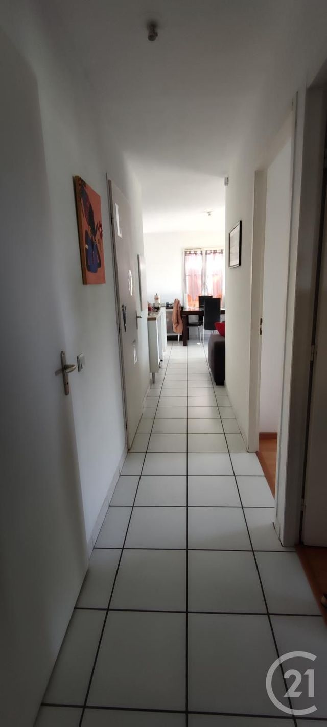 Afficher la photo en grand Appartement T3 à vendre - 3 pièces - 52.54 m2 - LA REOLE - 33 - AQUITAINE - Century 21 Lgi Immo