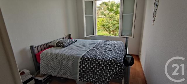 Afficher la photo en grand Appartement T3 à vendre - 3 pièces - 52.54 m2 - LA REOLE - 33 - AQUITAINE - Century 21 Lgi Immo