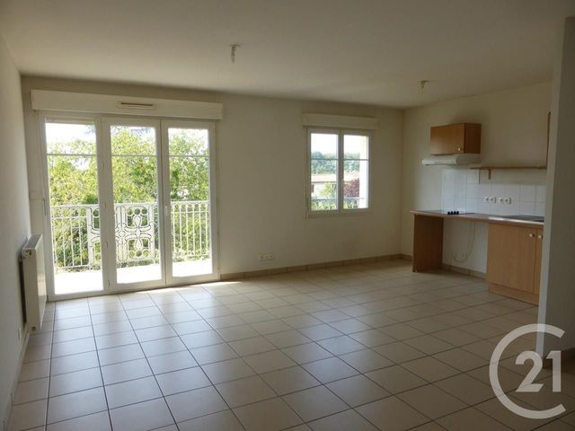 Appartement T3 à louer - 3 pièces - 60.67 m2 - GIRONDE SUR DROPT - 33 - AQUITAINE - Century 21 Lgi Immo