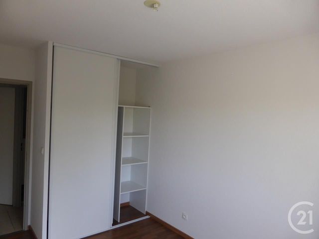 Appartement T3 à louer - 3 pièces - 60.67 m2 - GIRONDE SUR DROPT - 33 - AQUITAINE - Century 21 Lgi Immo