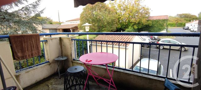 Appartement T2 à vendre - 2 pièces - 50.38 m2 - ST MACAIRE - 33 - AQUITAINE - Century 21 Lgi Immo